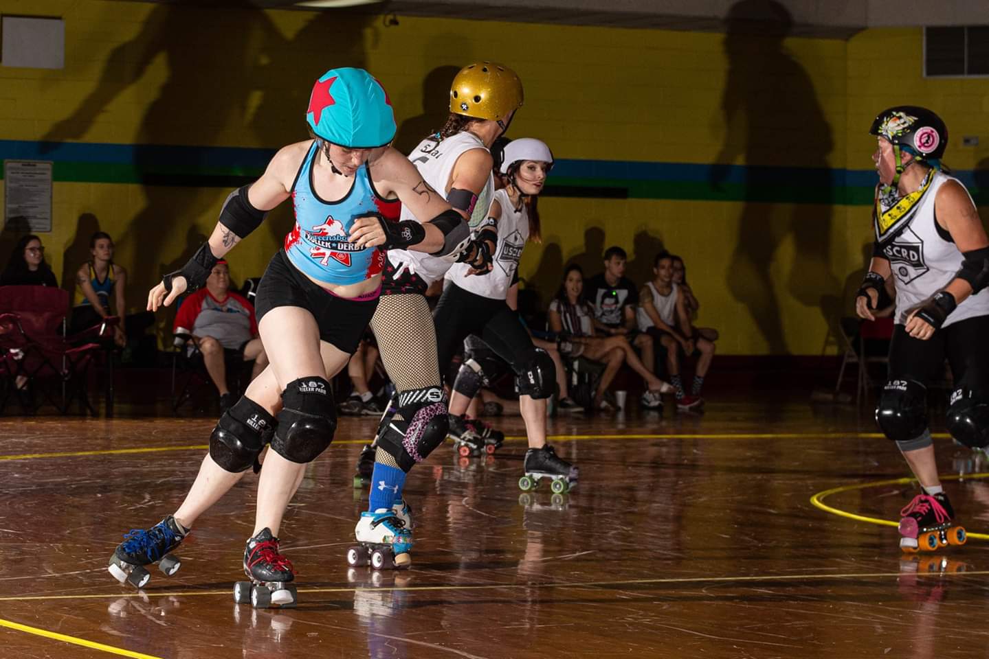 Contemporary roller derby